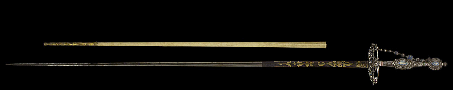 S000167_British_Wedgwood_Smallsword_Full_Obverse_Next_to_Scabbard