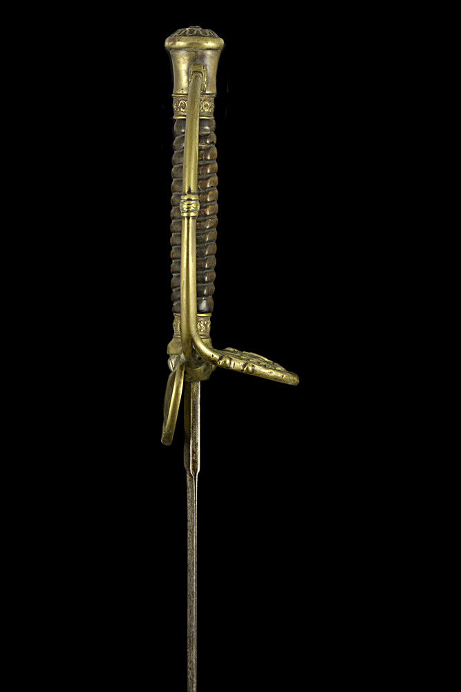 S000106_Congo_Free_State_Smallsword_Hilt_Right_Side