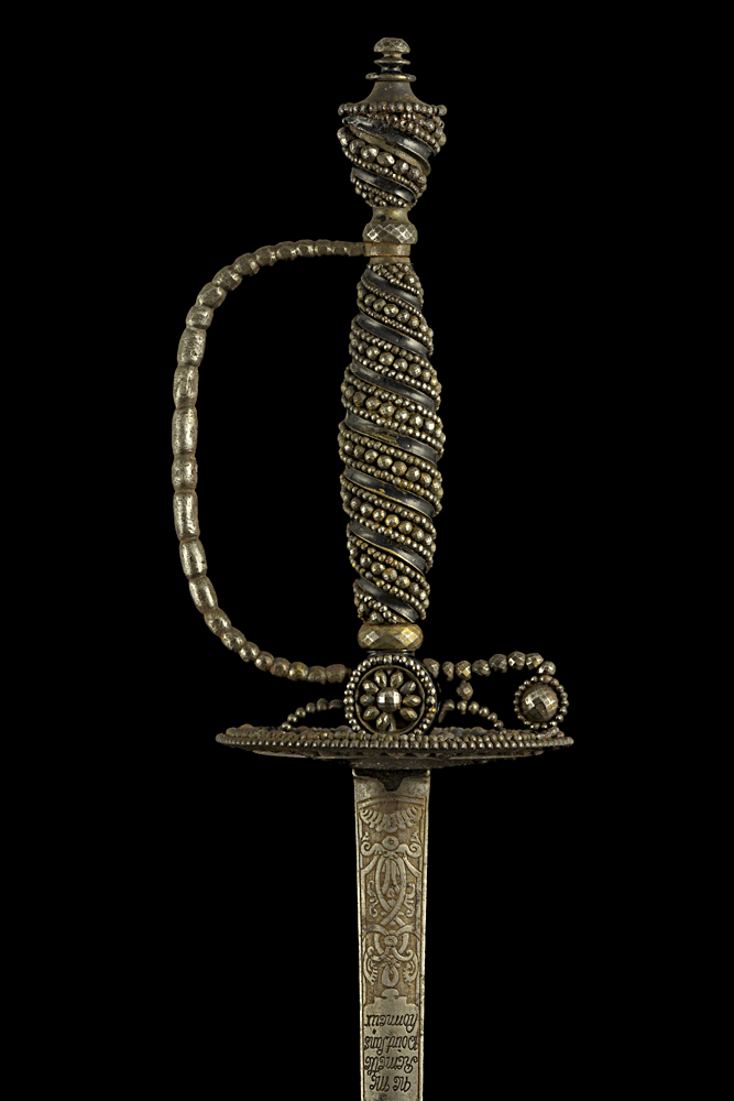 S000186_French_Cut_Steel_Smallsword_Hilt_Obverse_