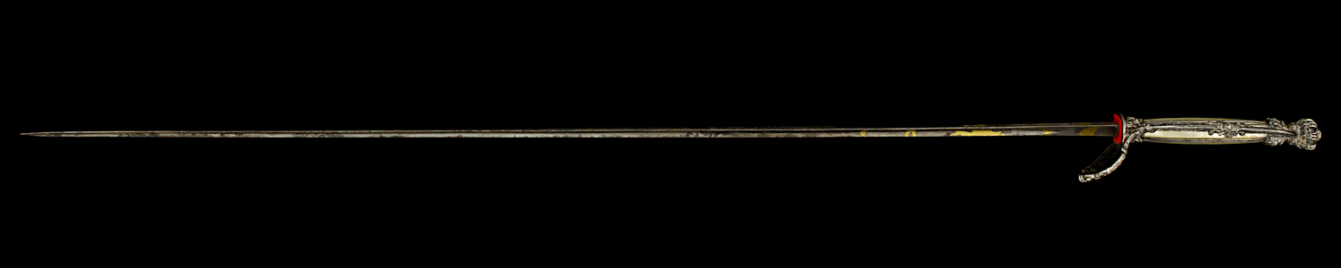 S000020_Silver_Count_Smallsword_Full_Right_Side